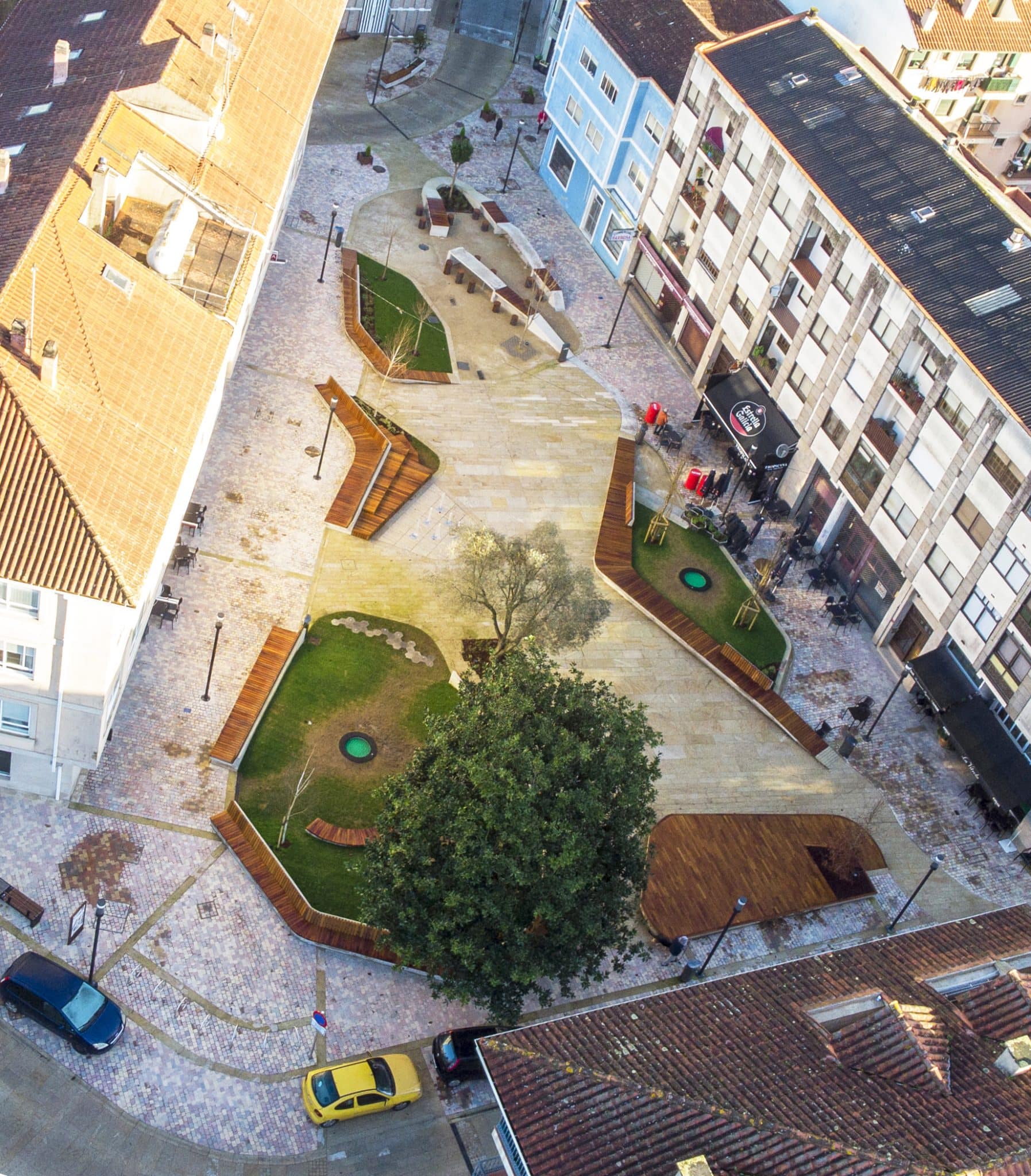 Proyecto de acondicionamiento urbano-sostenible en la Plaza Rosalía de Castro Gondomar pontevedra