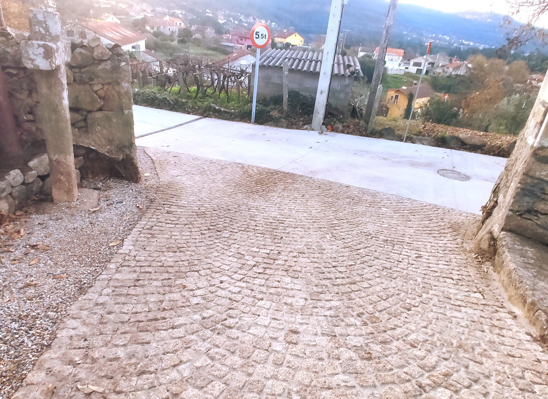 Proyecto de adecuación y puesta en valor del rueiro tradicional Camiño Gulfar (Gondomar)